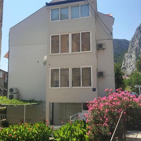 Apartment Mate Omis Exterior photo