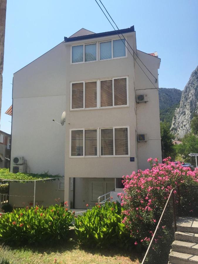 Apartment Mate Omis Exterior photo