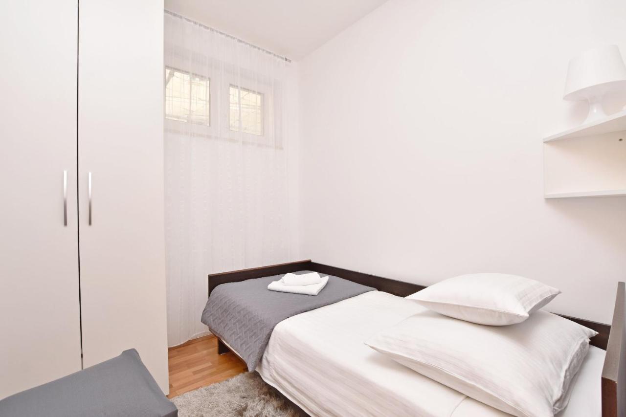Apartment Mate Omis Exterior photo