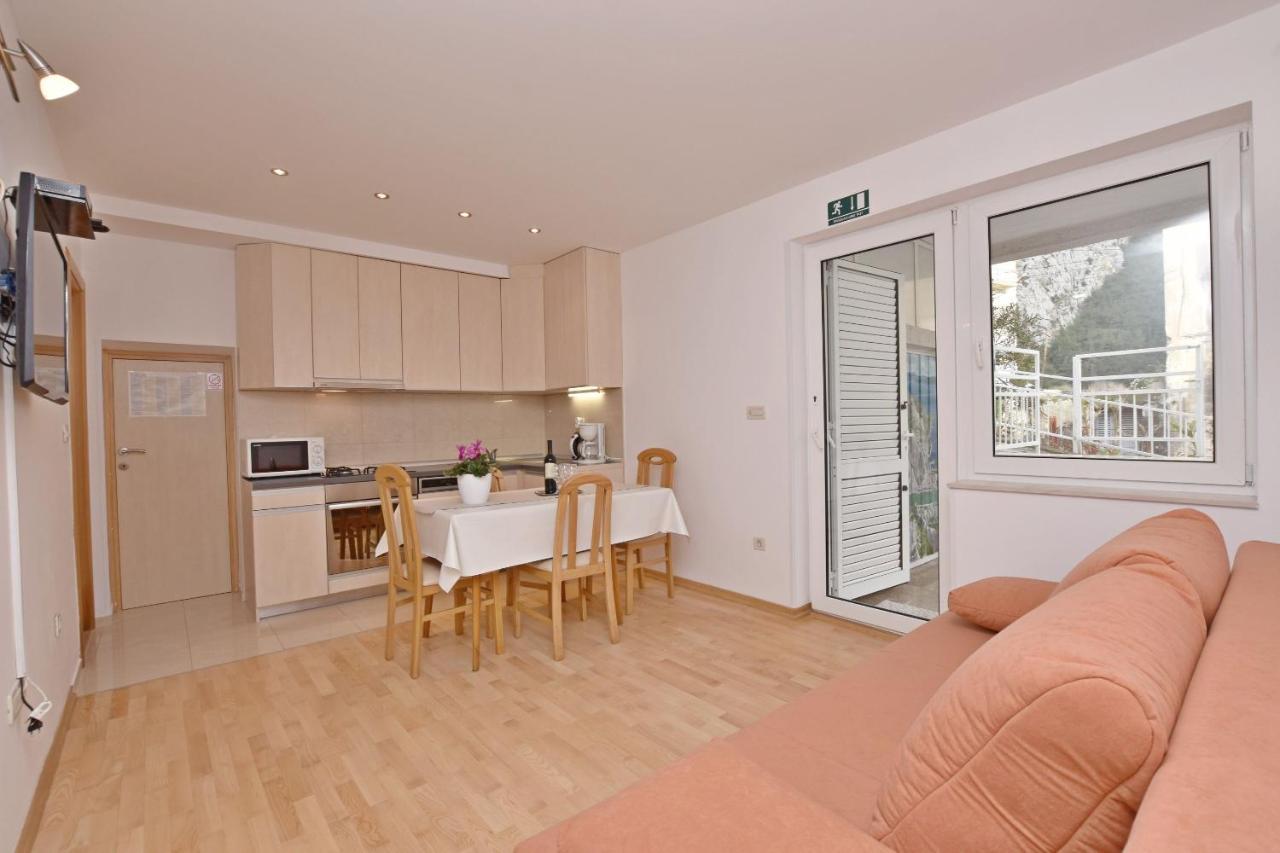 Apartment Mate Omis Exterior photo